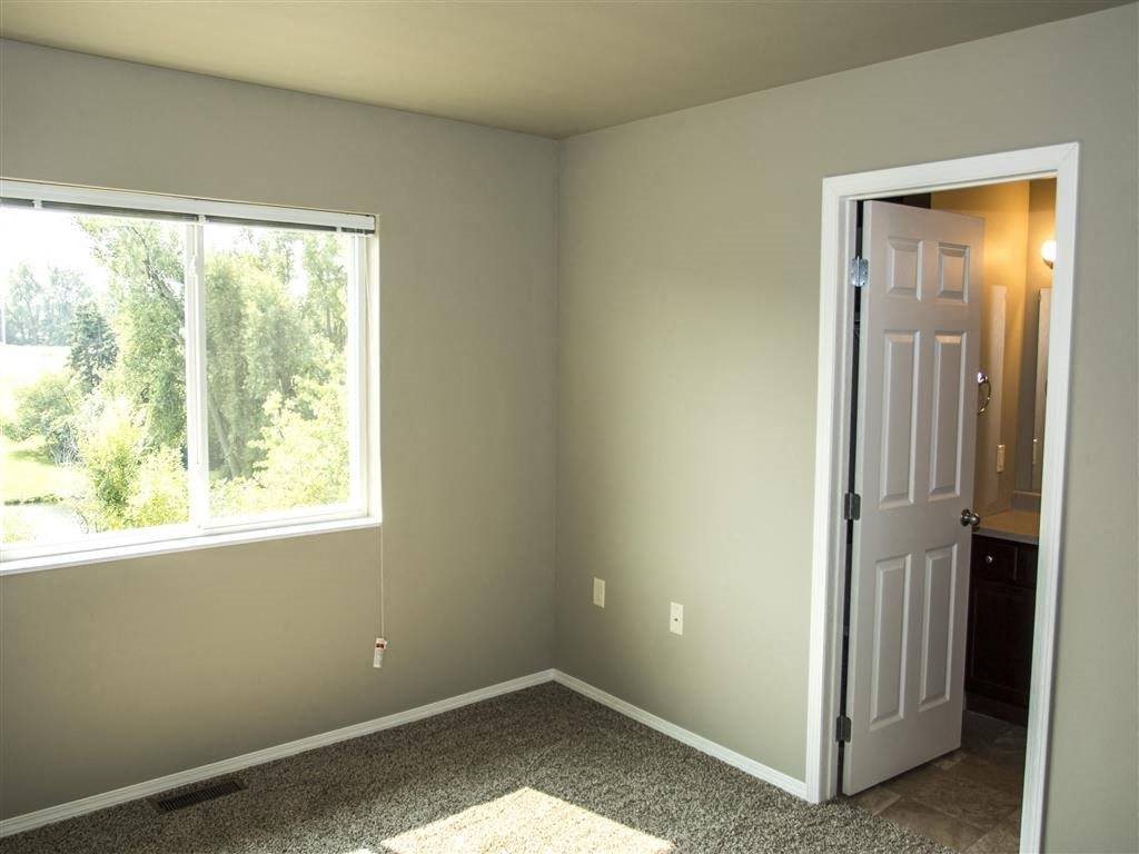 Photos and Video of Riverbend Townhomes in Sergeant Bluff, IA